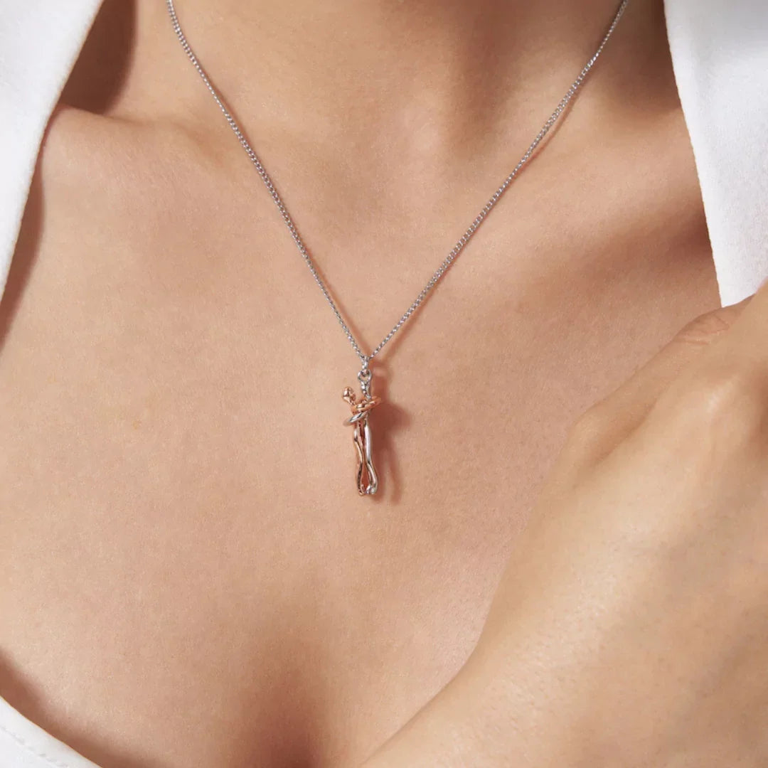 De Eeuwige Omhelzing Ketting stel